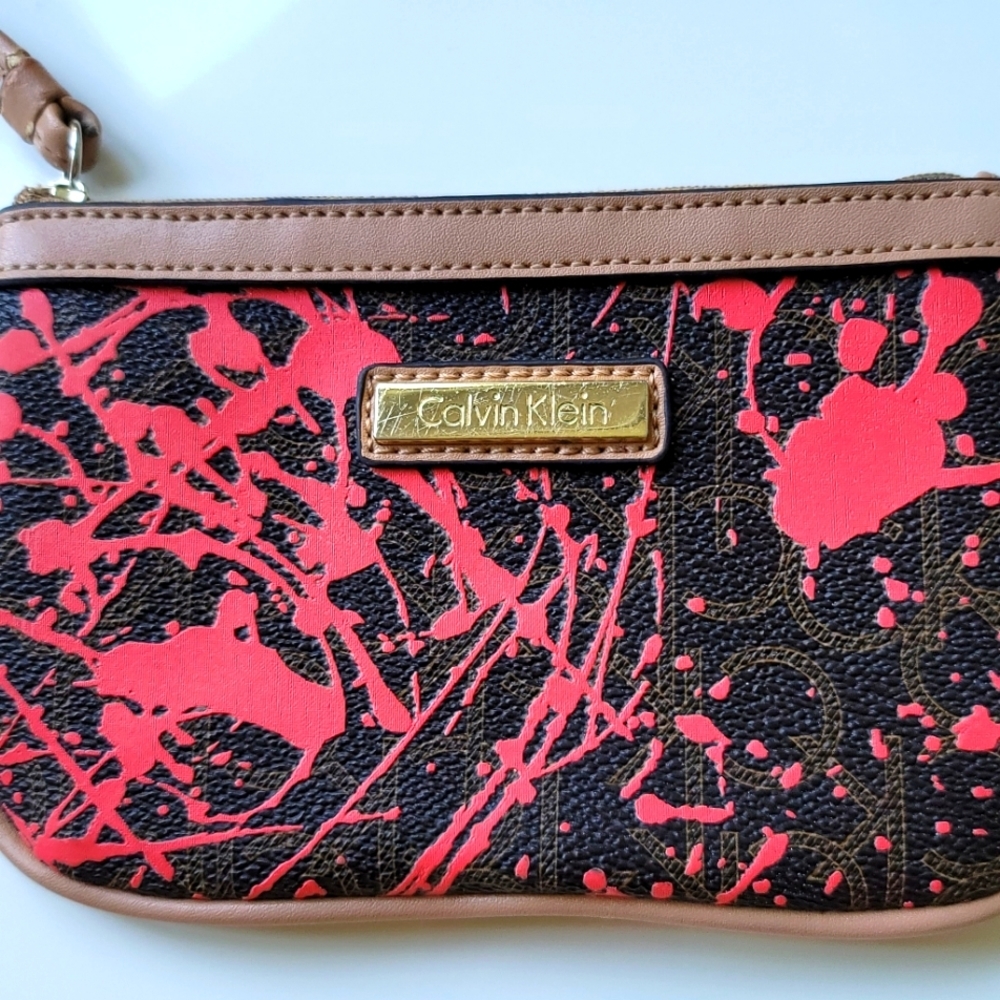 Calvin Klein Wristlet